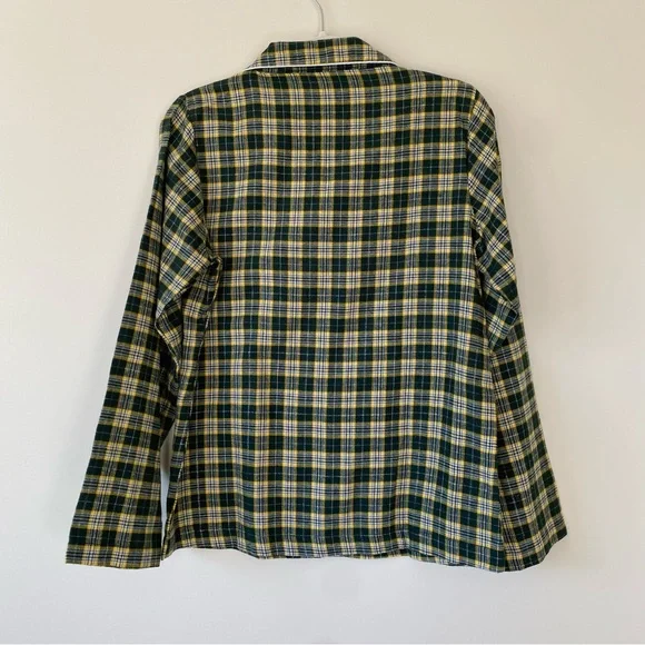 Like NEW NFL Green Bay Packers Plaid Flannel Pajama Set - Button Down Top & Pant